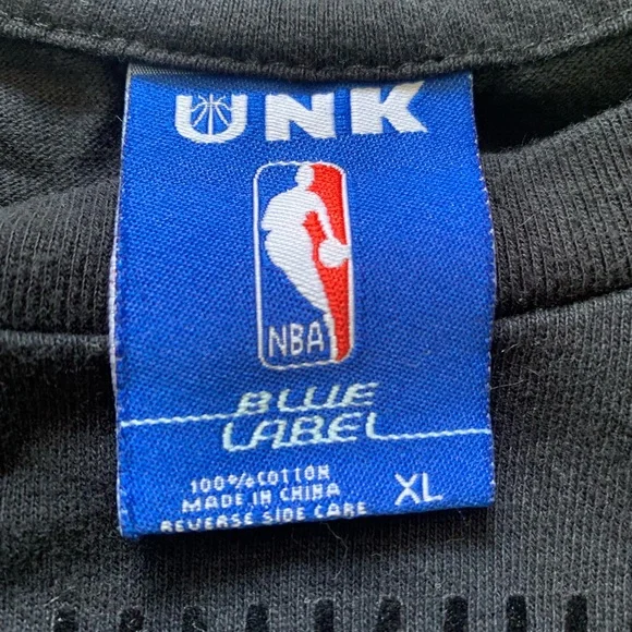 Boston Celtics Longsleeve - Picture 2 of 2